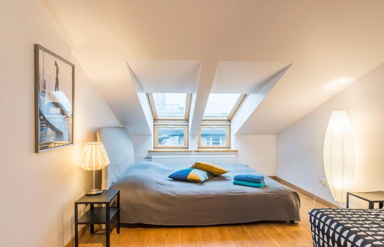 Central 2-Level Penthouse With Terrace And Free Parking Riga Exterior foto