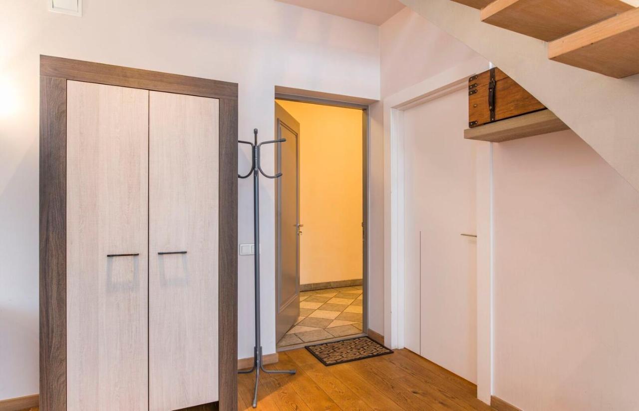Central 2-Level Penthouse With Terrace And Free Parking Riga Exterior foto